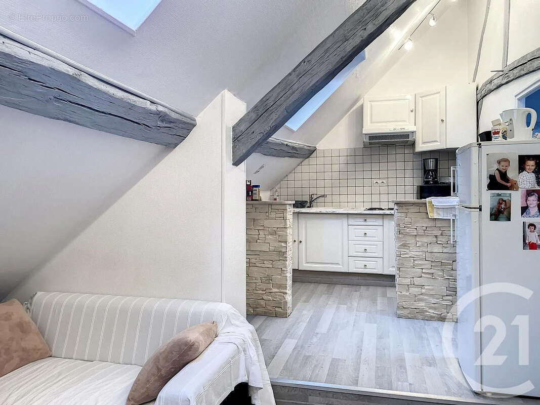 Appartement 24 m² à Troyes  - photo 2