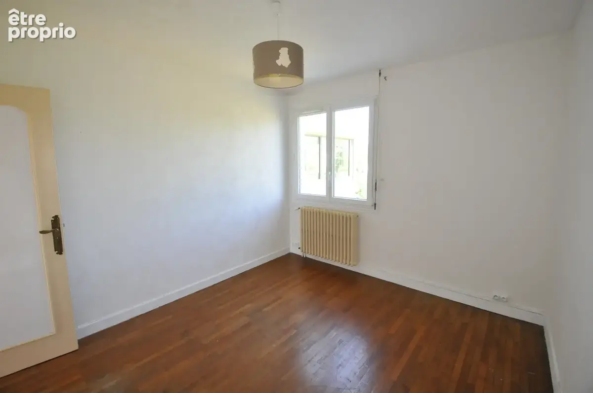 Maison au coeur de Feytiat centre en pierre - photo 20