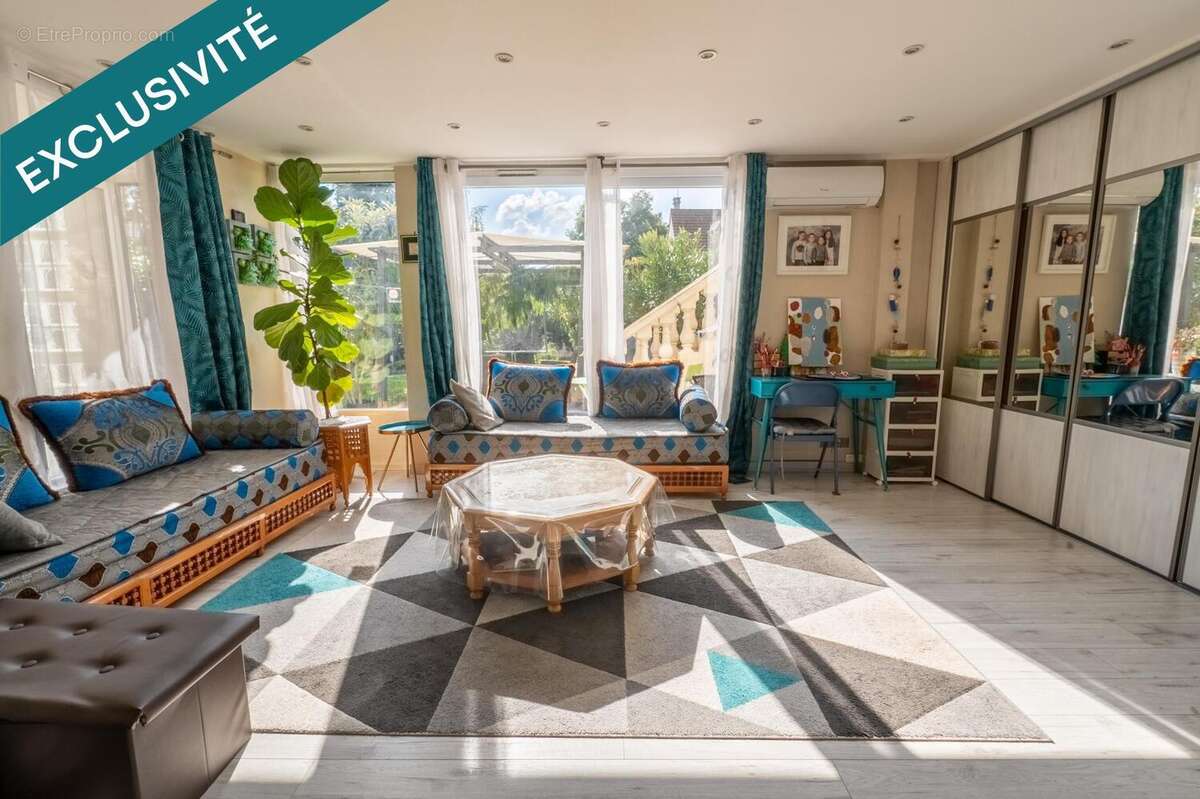 Photo 2 - Maison à CHAMPIGNY-SUR-MARNE