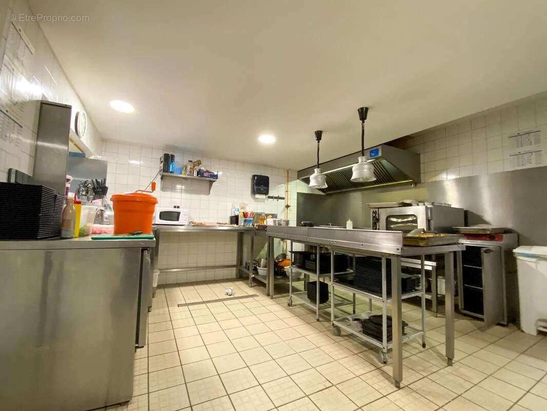 Commerce à MONT-DE-MARSAN