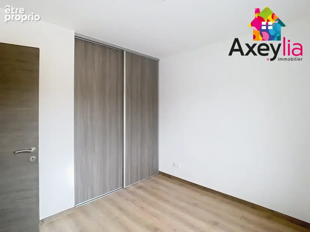A vendre- côte roannaise - maison neuve de plain-pied 4 chambres sur terrain de 851 m2 - photo 10