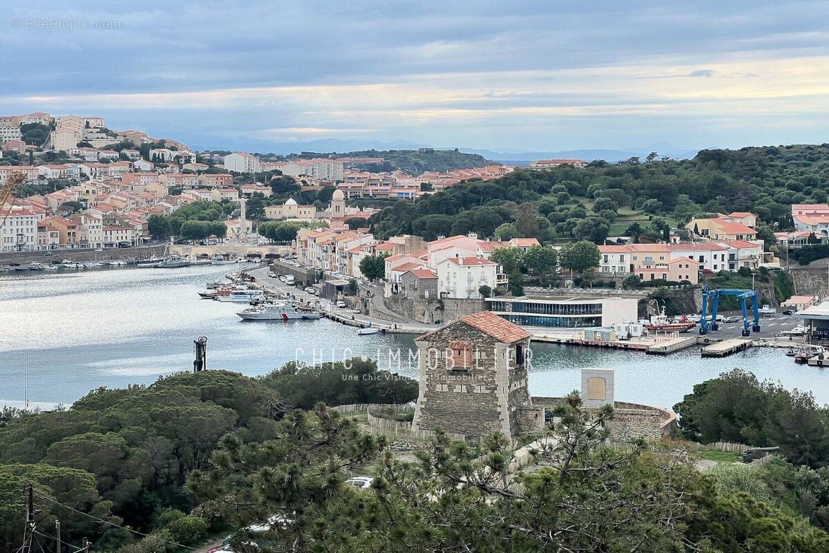 Terrain à PORT-VENDRES