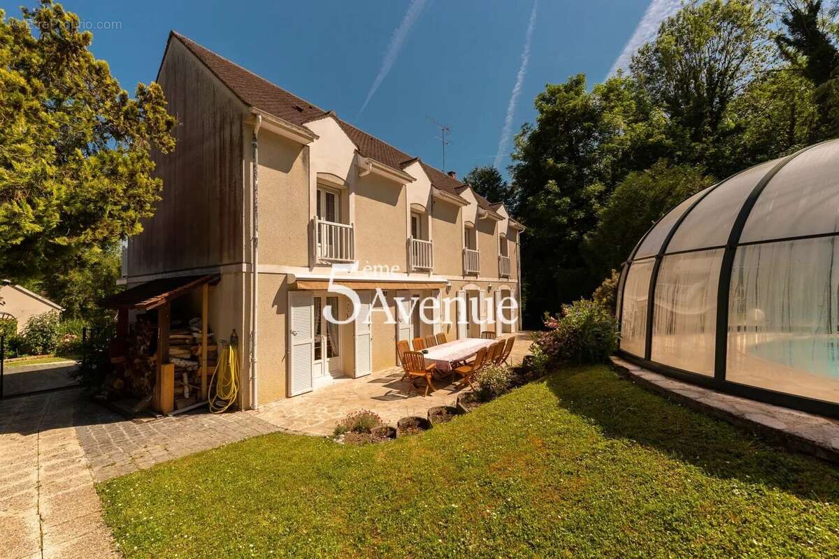 Maison à LAGNY-SUR-MARNE