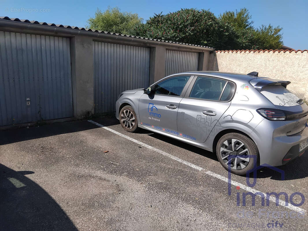 Appartement 77 m² à Montbrison  - photo 8