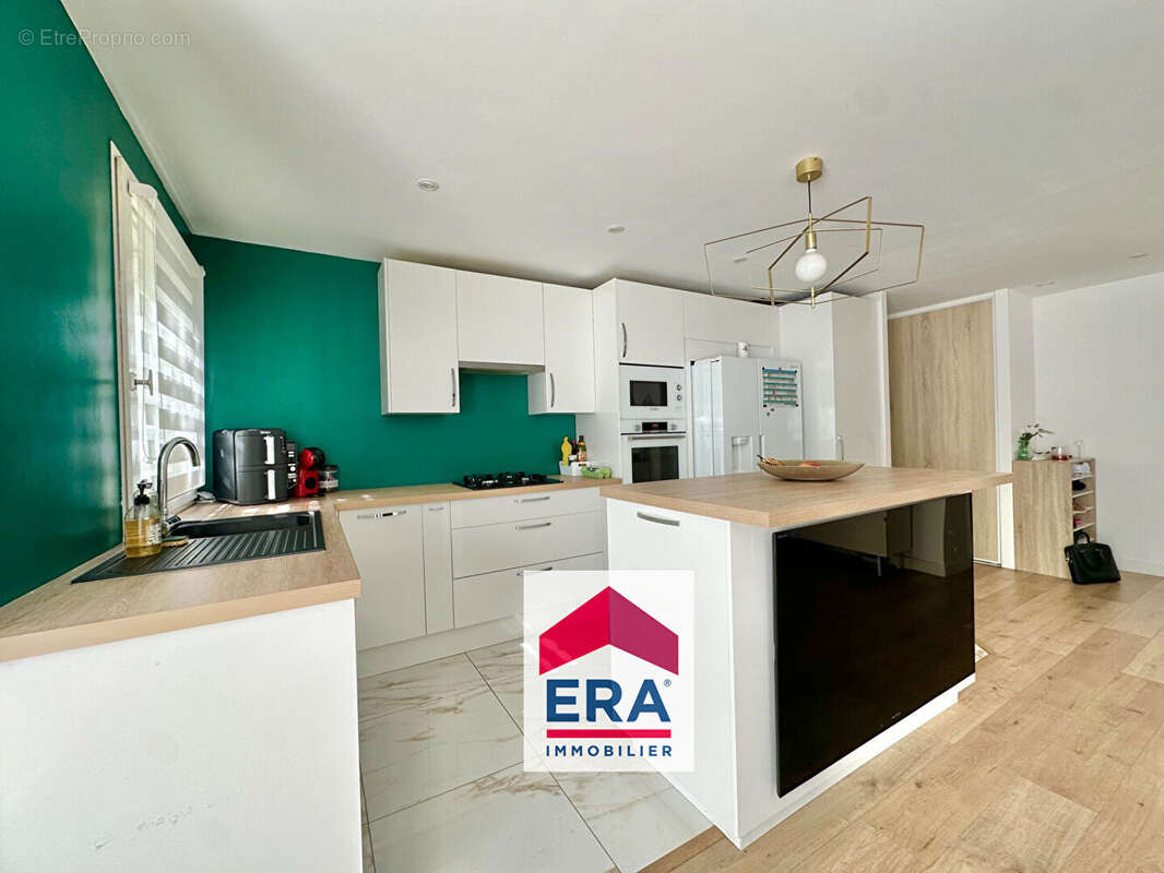 Appartement à SARTROUVILLE