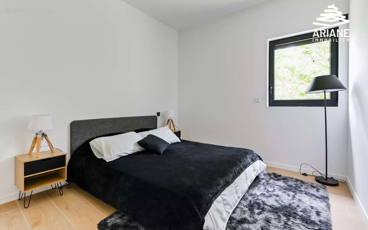 Appartement à VOURLES