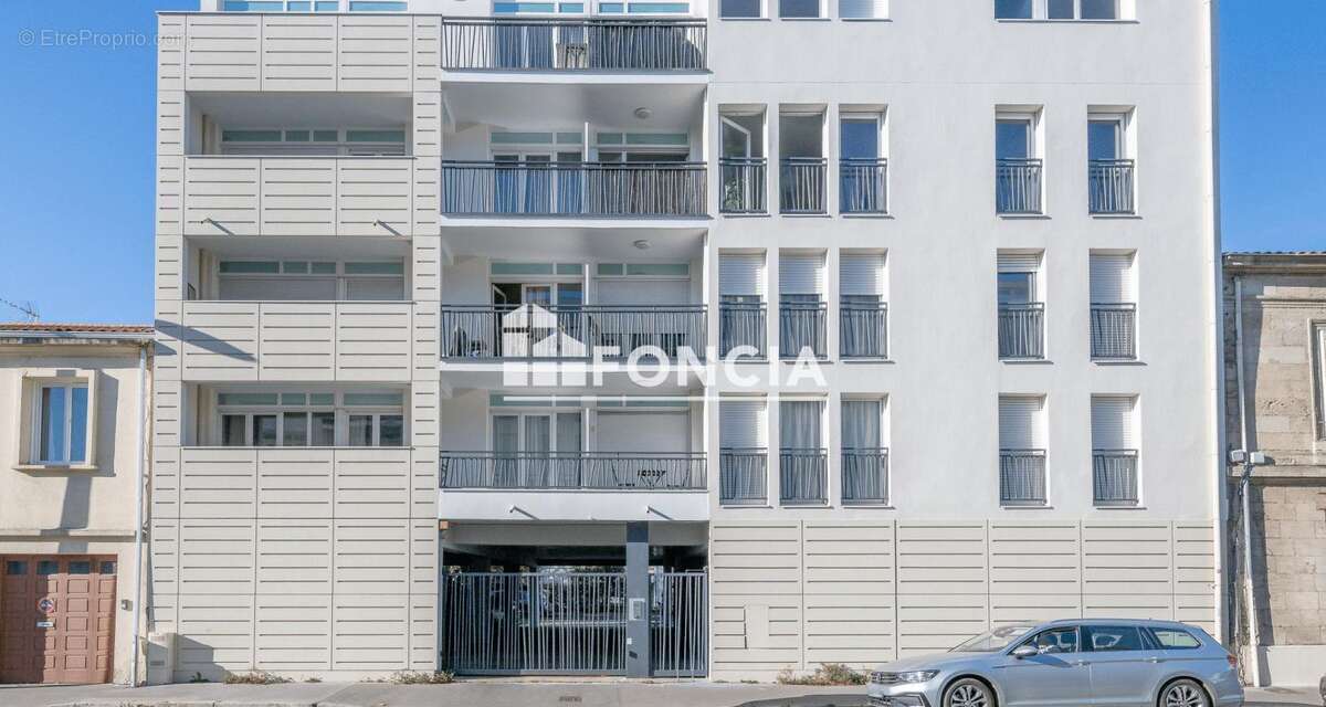Appartement à BORDEAUX