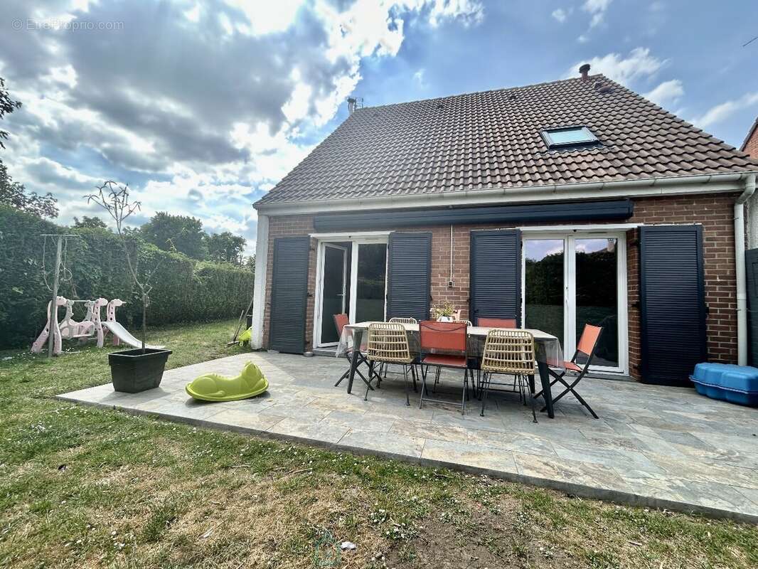 Maison à COURCELLES-LES-LENS