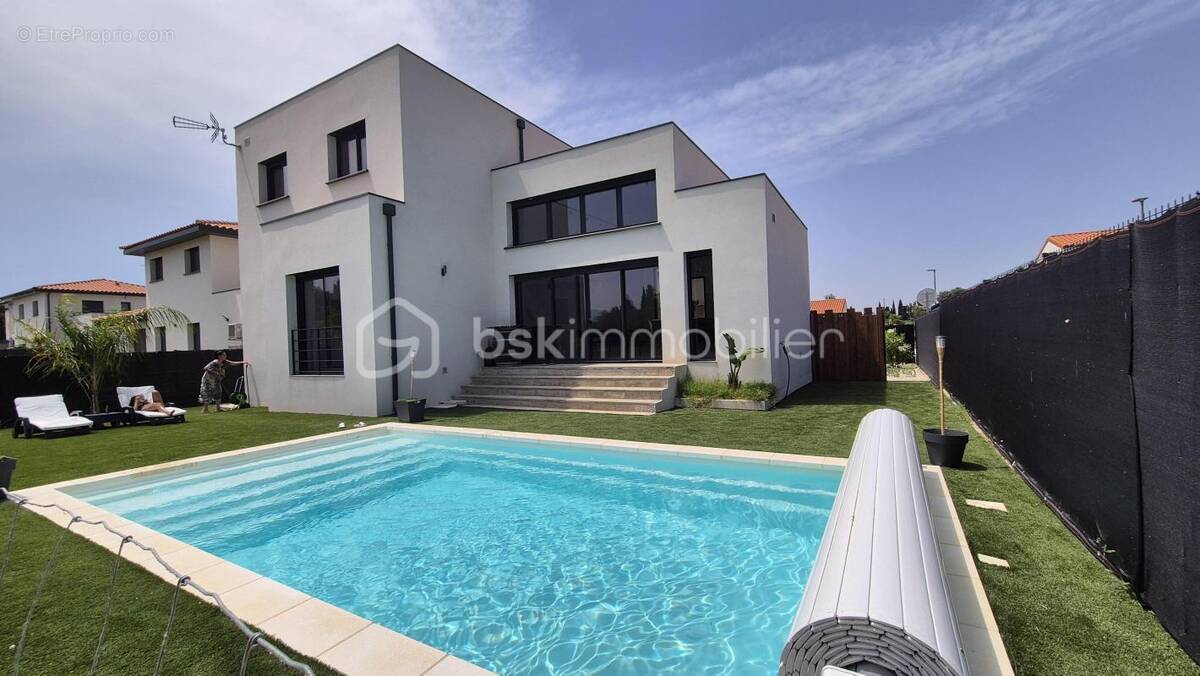 Maison à SAINT-CYPRIEN