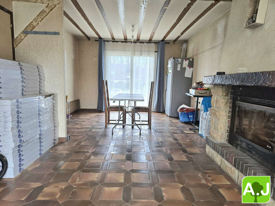 Maison à EZY-SUR-EURE