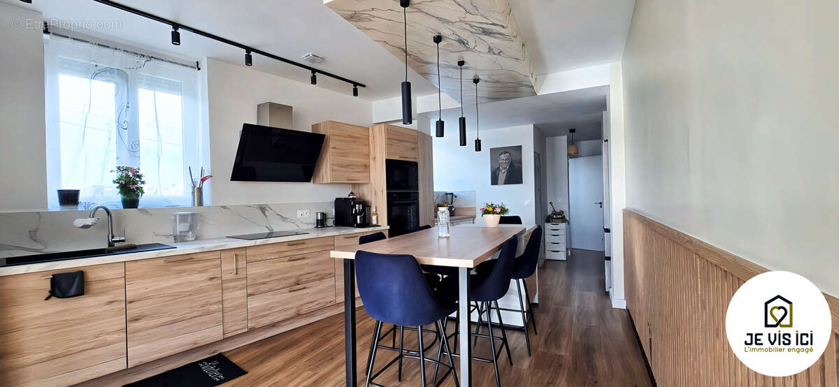 Maison à HALLENNES-LEZ-HAUBOURDIN