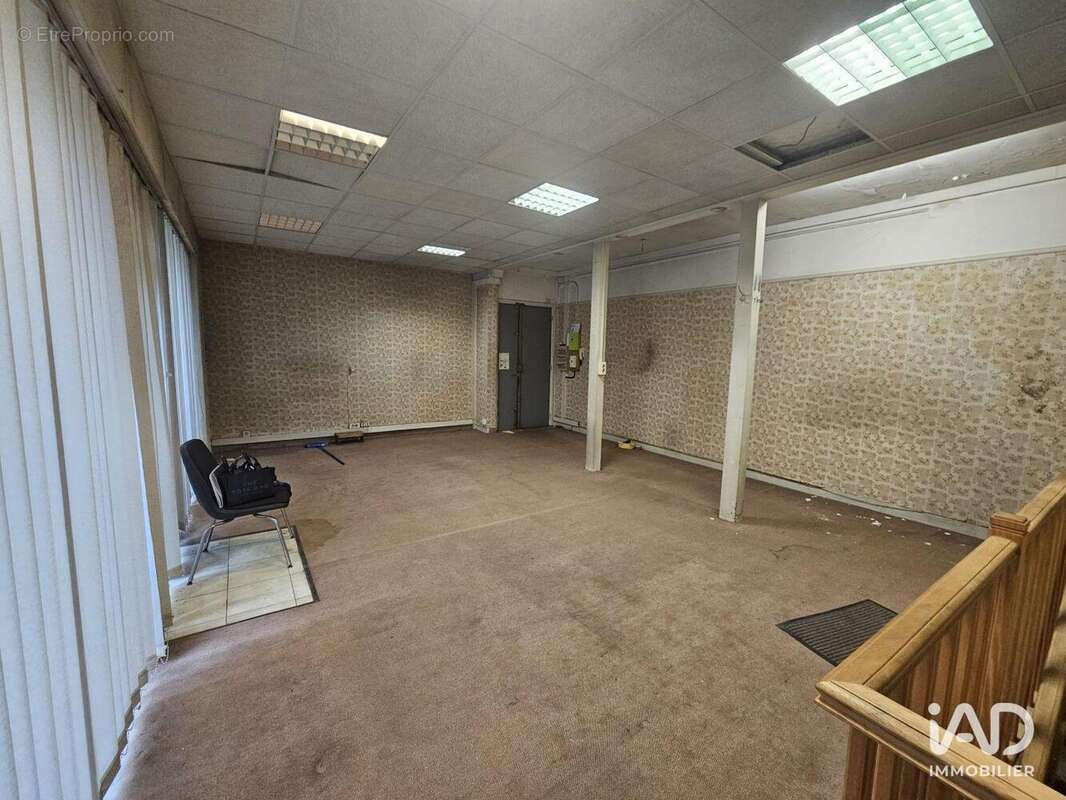 Photo 4 - Commerce à ASNIERES-SUR-SEINE