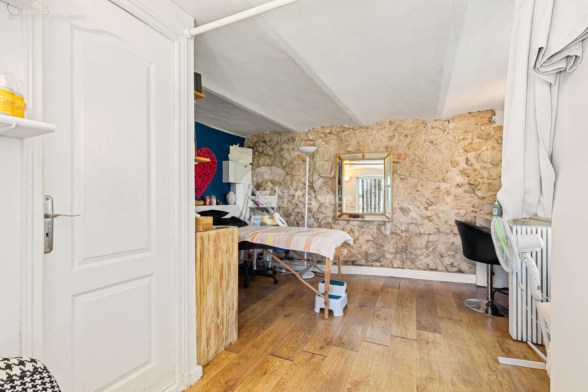Maison à LE BAR-SUR-LOUP