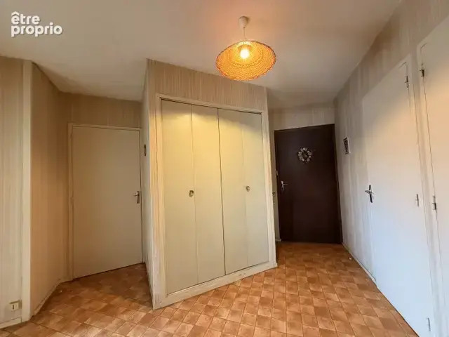 Appartement T2 bis actuellement loué avec terrasse, cave et parking - photo 2