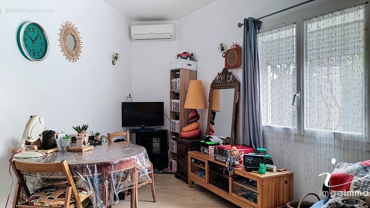 Maison à COURNONSEC