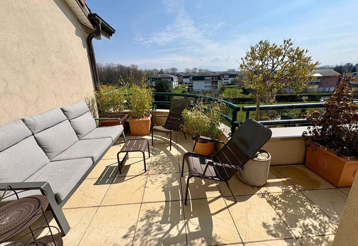 Appartement à DIVONNE-LES-BAINS