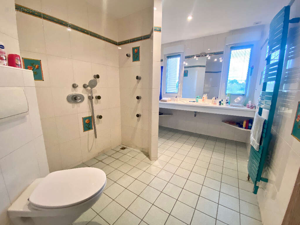 Maison individuelle F6 de plain pied avec piscine - photo 10
