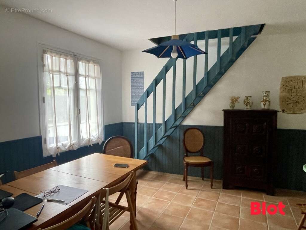 Maison à LE MINIHIC-SUR-RANCE