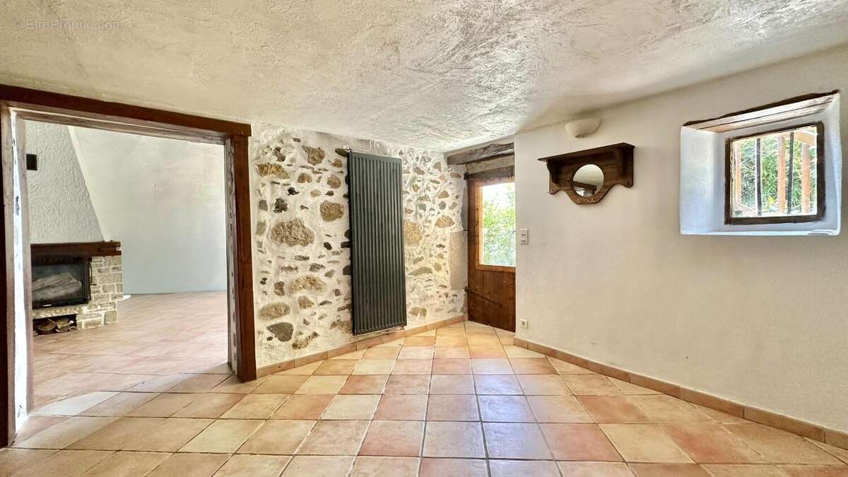 Maison 177 m² à Sillingy  - photo 5