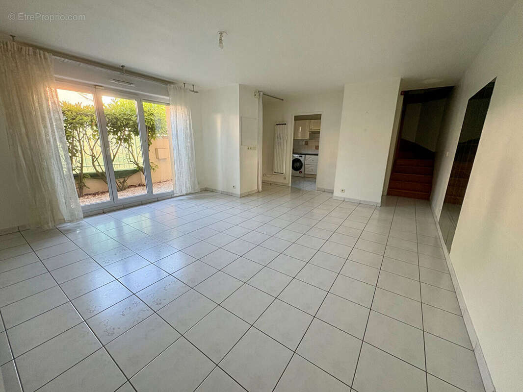Appartement Bezons 3 pièces 67 m2 - photo 2
