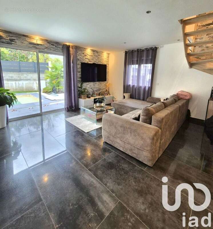 Photo 9 - Maison à VERS