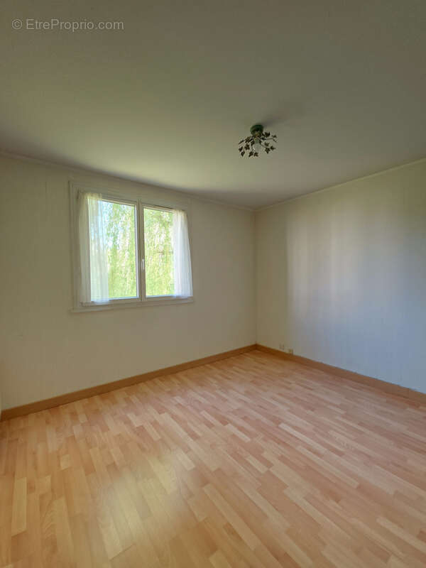 Appartement à BROU-SUR-CHANTEREINE