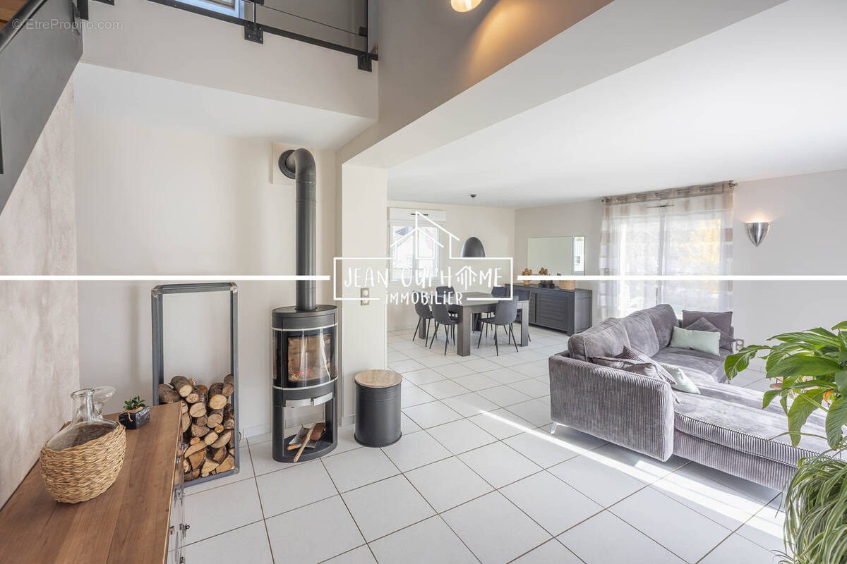 Maison à THAON-LES-VOSGES