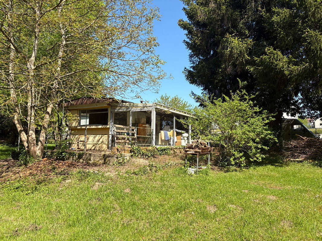 Terrain à PANCY-COURTECON