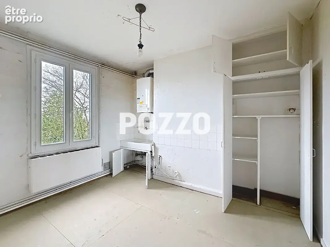 A VENDRE - Avranches CENTRE VILLE - Appartement  et plateau à aménager  - 3 pièce(s) - photo 11