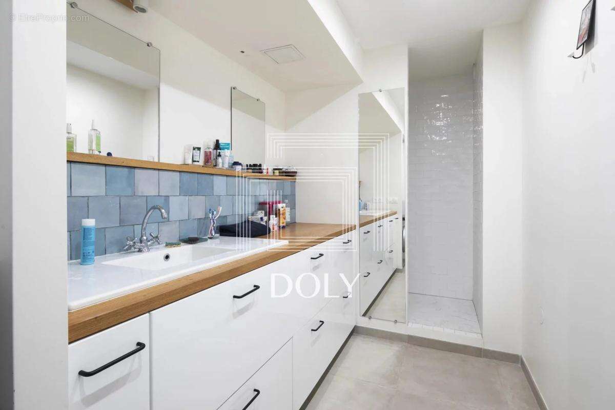 Appartement à IVRY-SUR-SEINE