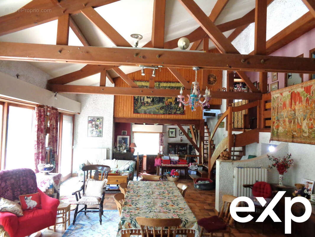 Maison à SAINT-PANCRACE