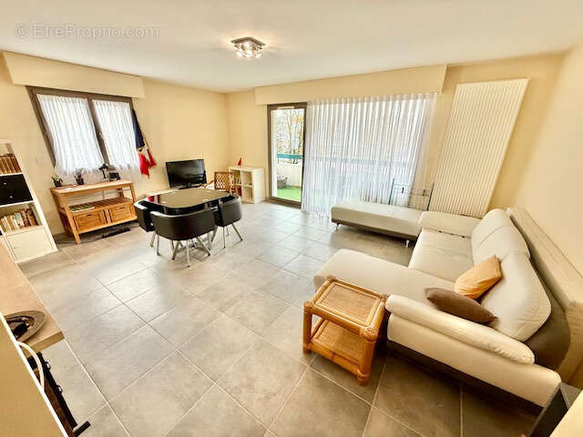 Appartement à FERNEY-VOLTAIRE