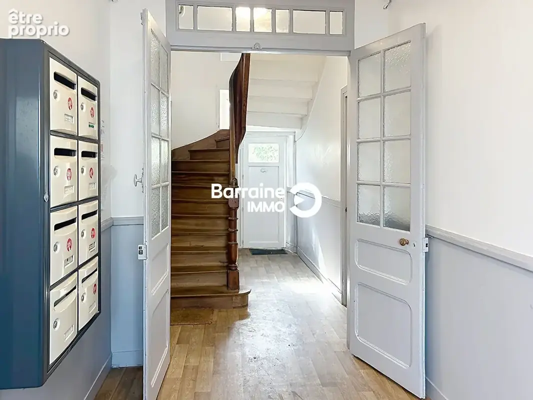 Vente exclusivité - dans petit immeuble -appartement rénové t1 de 27 m²  . - photo 14