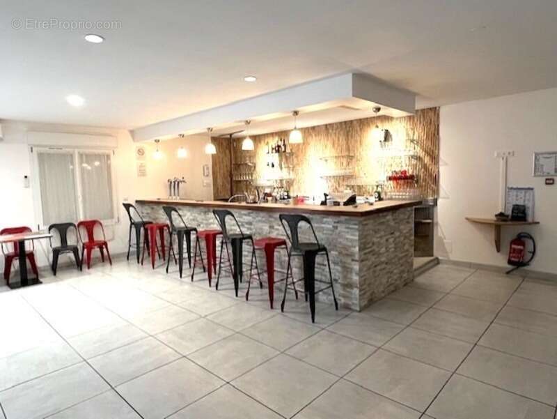 Appartement à SURGERES