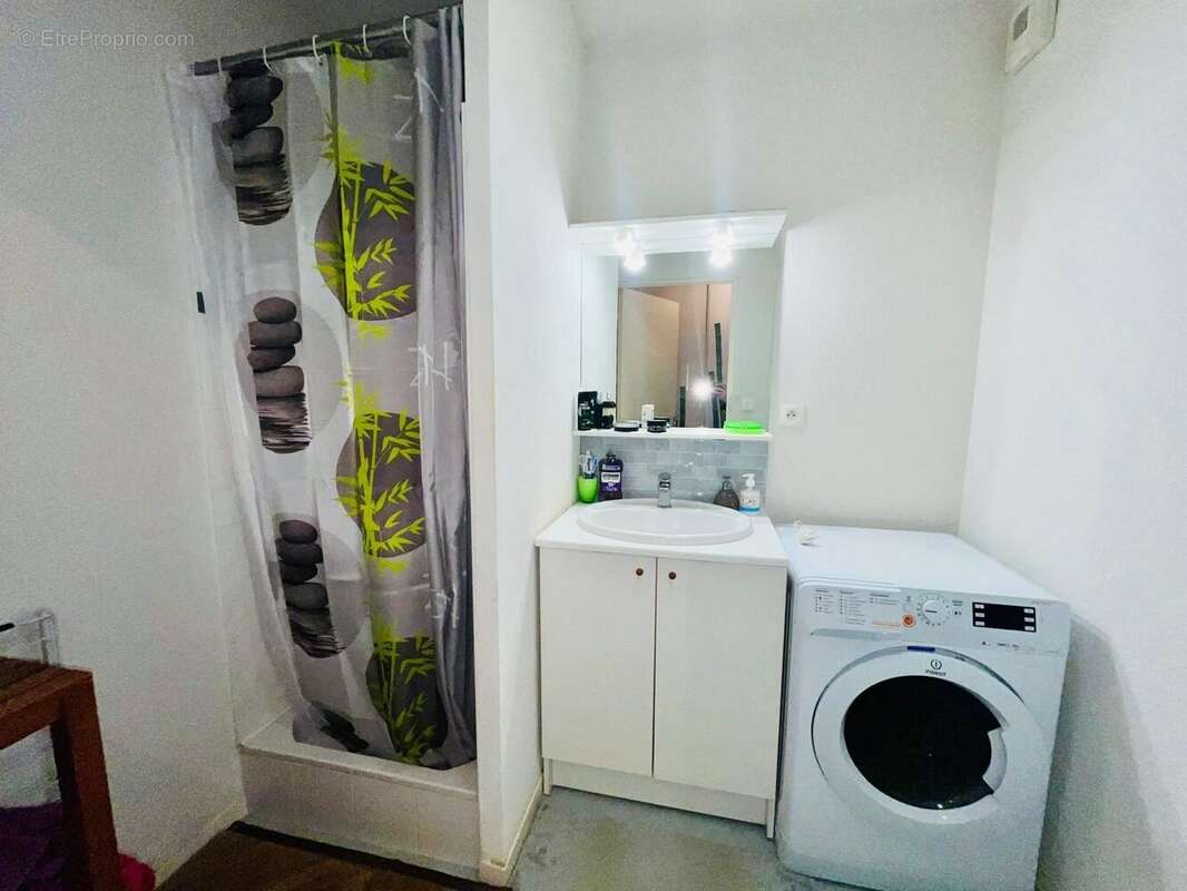 Appartement à ORGERES