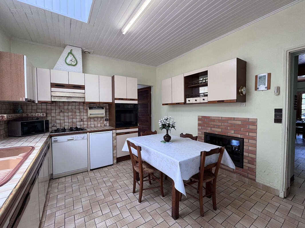 Maison à MEILHAN