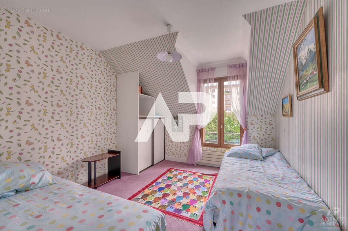 Maison à RUEIL-MALMAISON