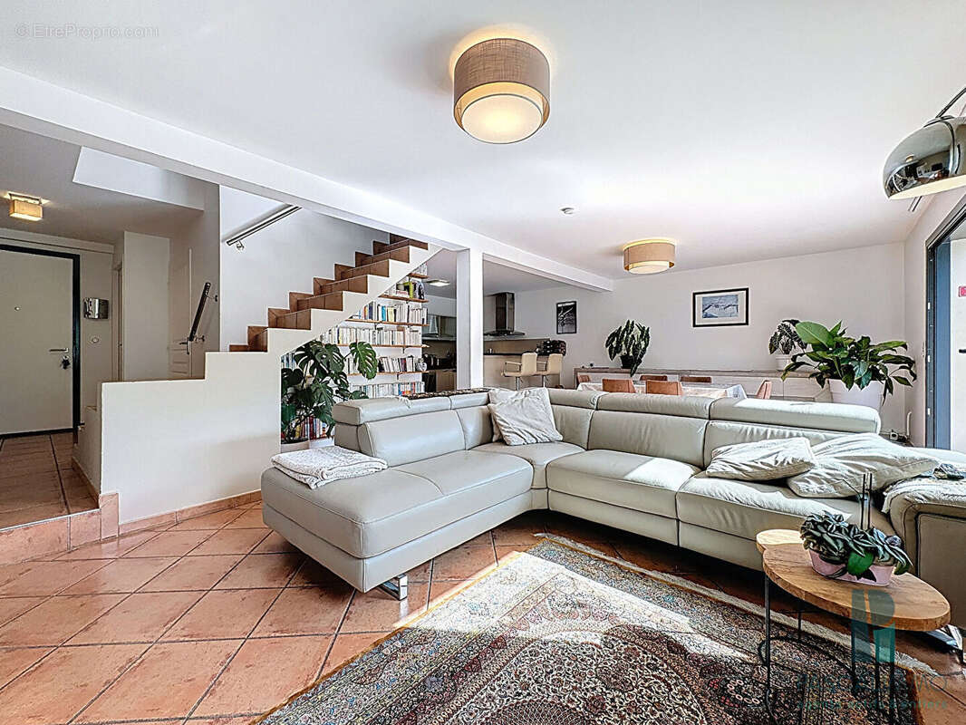 Appartement à LA BALME-DE-SILLINGY