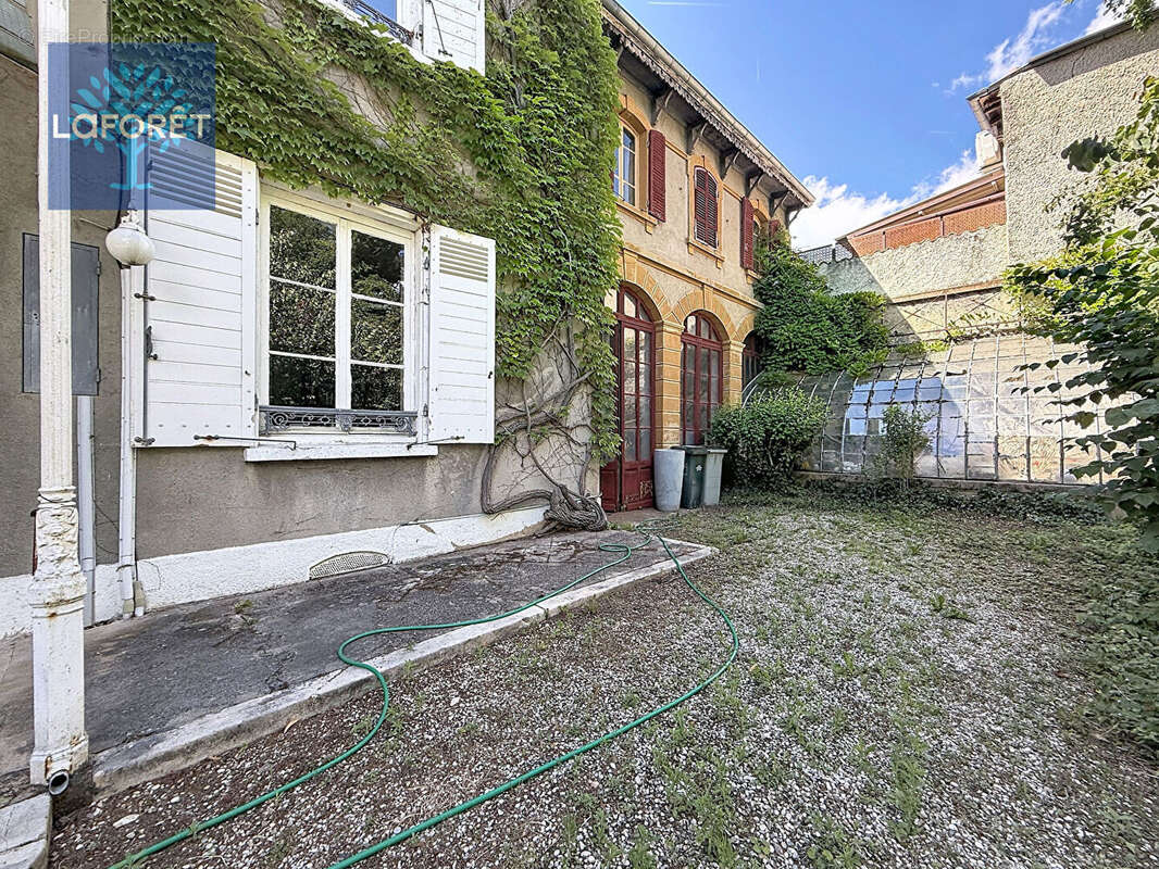 Maison à IRIGNY