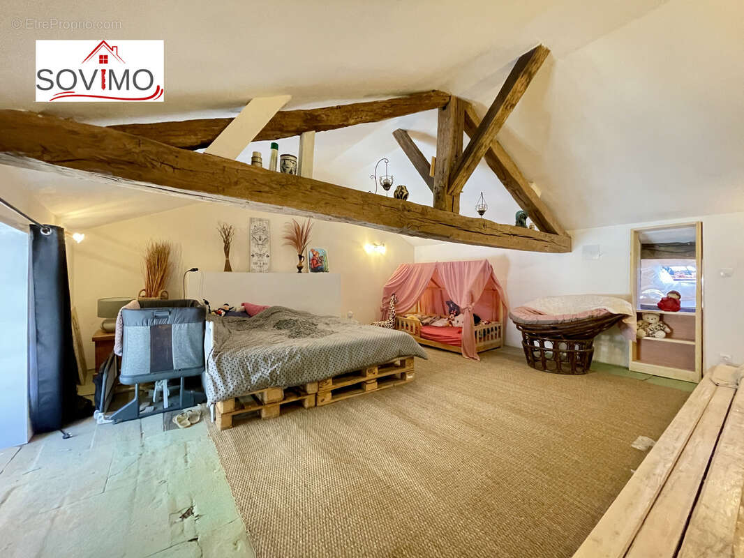 Au coeur d'un village touristique, charmante maison de caractère rénovee avec  cour et jardinet - photo 14
