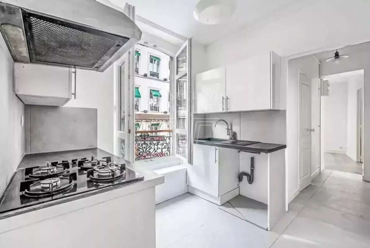 Appartement à PARIS-9E