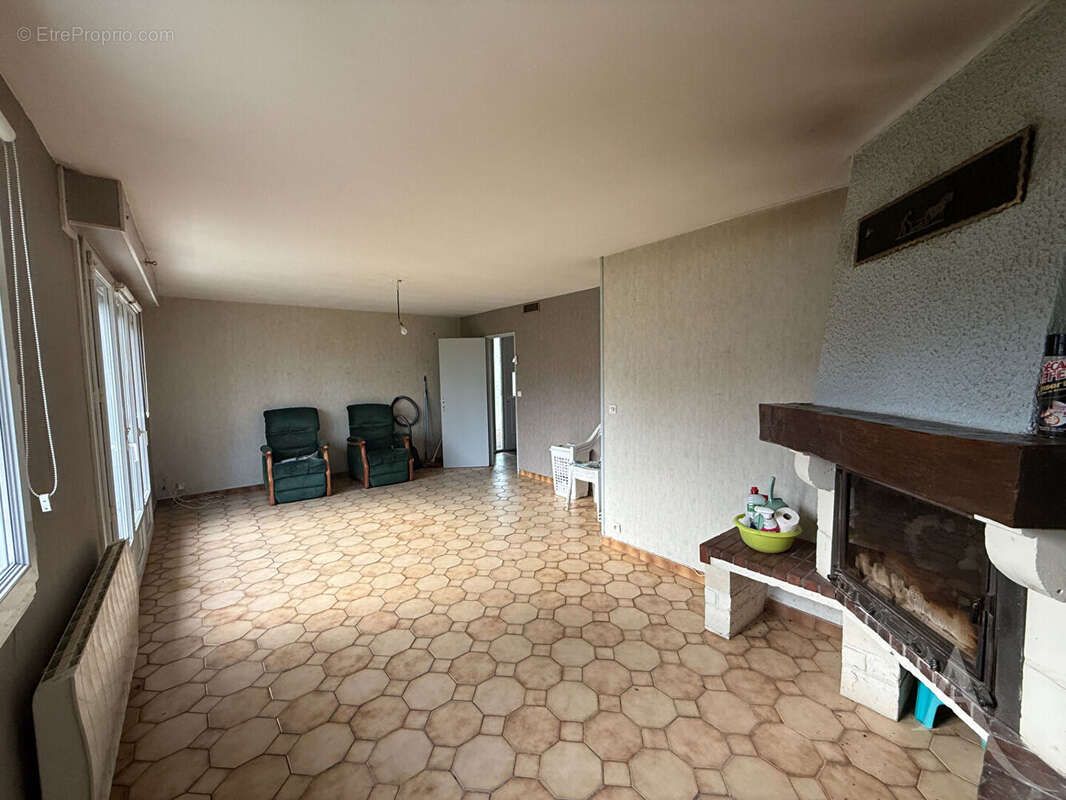 Maison à AMFREVILLE