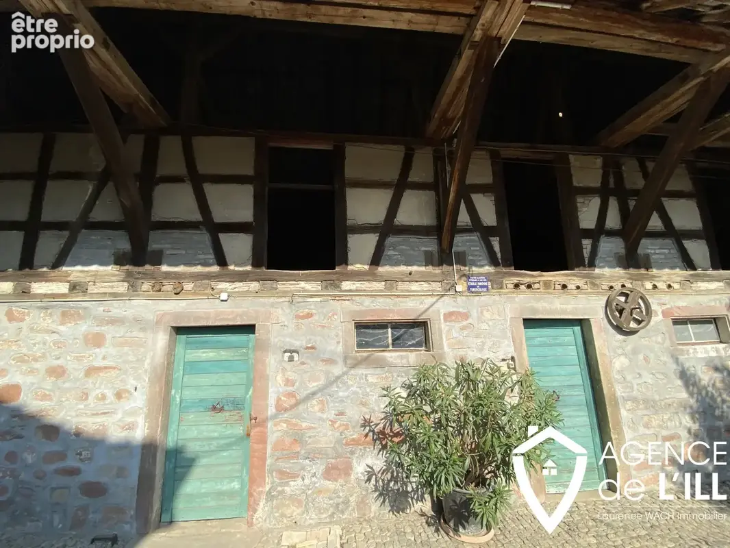 Ancienne maison bourgeoise de 215 m2 à Saasenheim sur 19 ares de terrain - photo 4