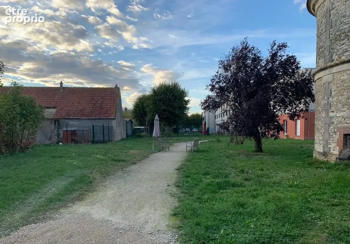 INVESTISSEMENT LOCATIF  Lorcy  Résidence EHPAD Hostellerie du Château - 8,17% de rentabilité - photo 8