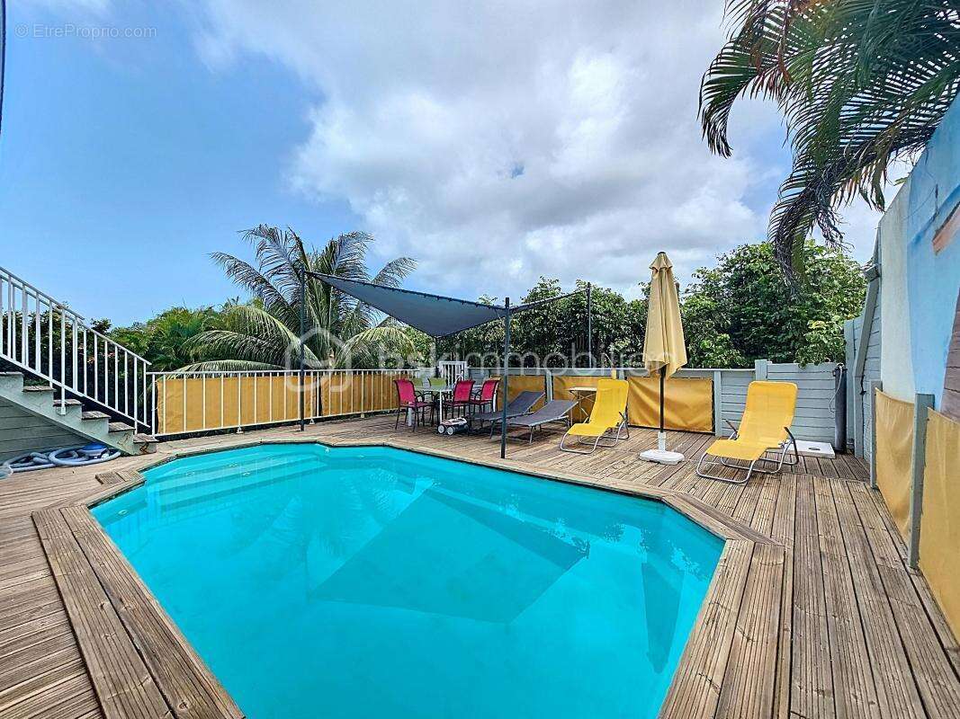 Maison à SAINTE-ANNE