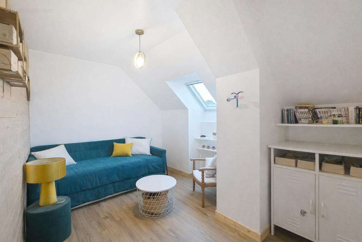 Appartement à LE RHEU