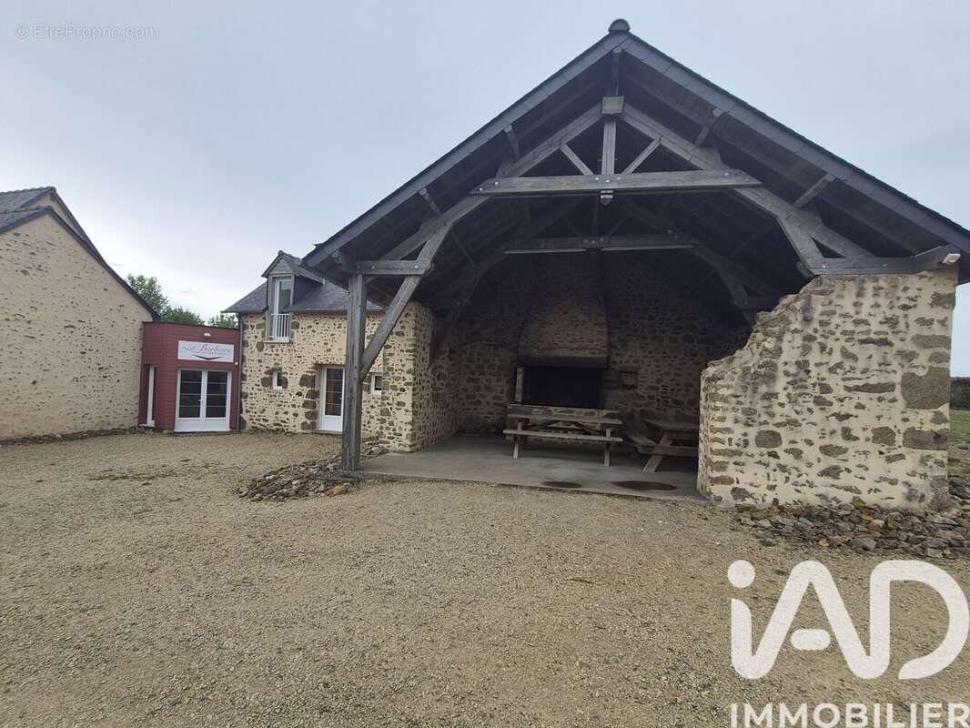 Maison 260 m² à Champeon  - photo 4