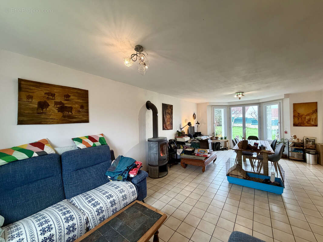 Maison à COULOMMIERS