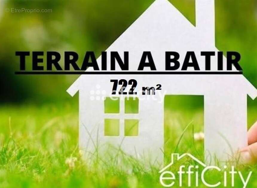 Terrain à CAMARET-SUR-AIGUES