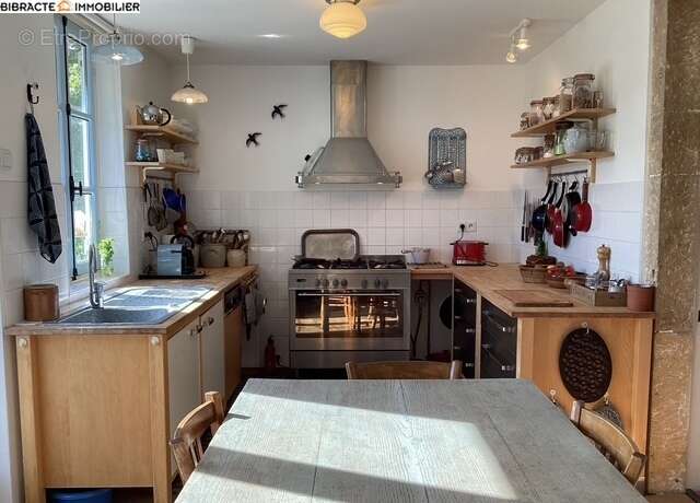 Maison à ISSY-L'EVEQUE